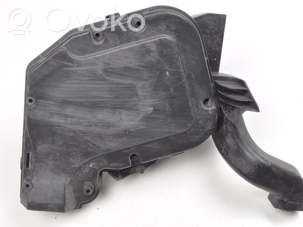Volvo V40 Engine control unit box 