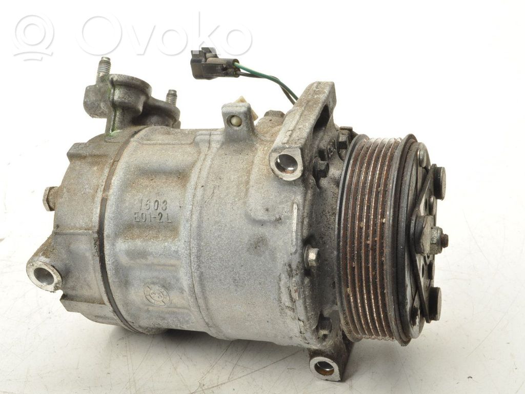 Volvo V40 Klimakompressor Pumpe 