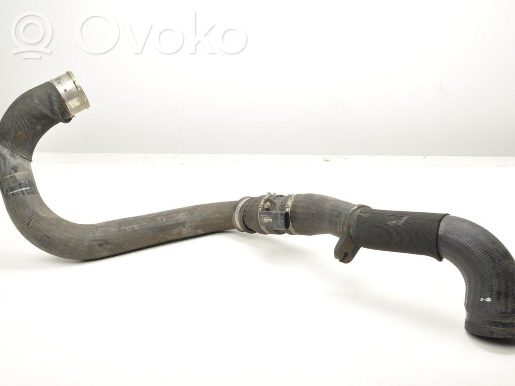 Opel Corsa D Välijäähdyttimen letku 