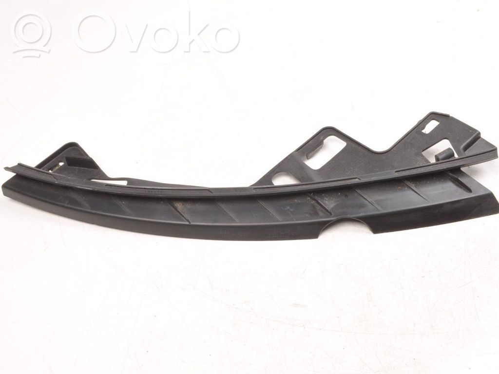 Volvo C30 Headlight/headlamp mounting bracket 