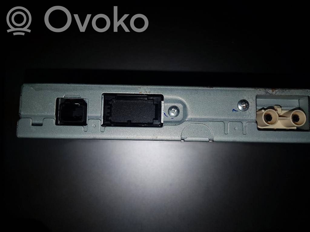 Volvo V40 Aerial antenna amplifier 