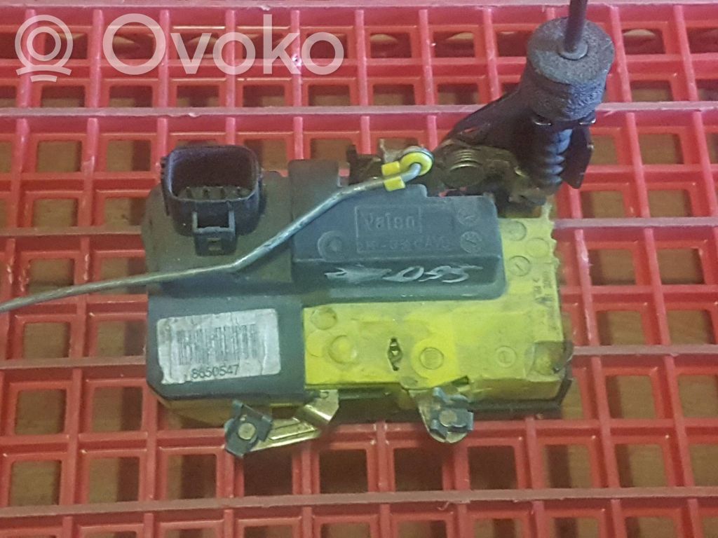 Volvo V70 Etuoven lukko 