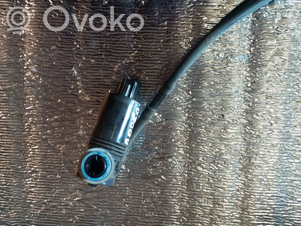 Volvo V40 Windscreen/windshield washer pump 