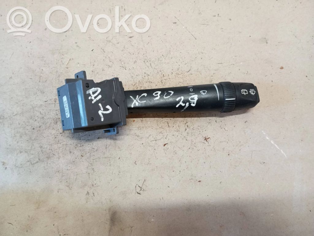 Volvo XC90 Wiper control stalk 