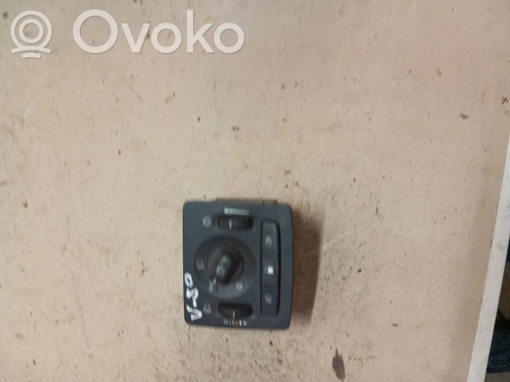 Volvo V50 Light switch 