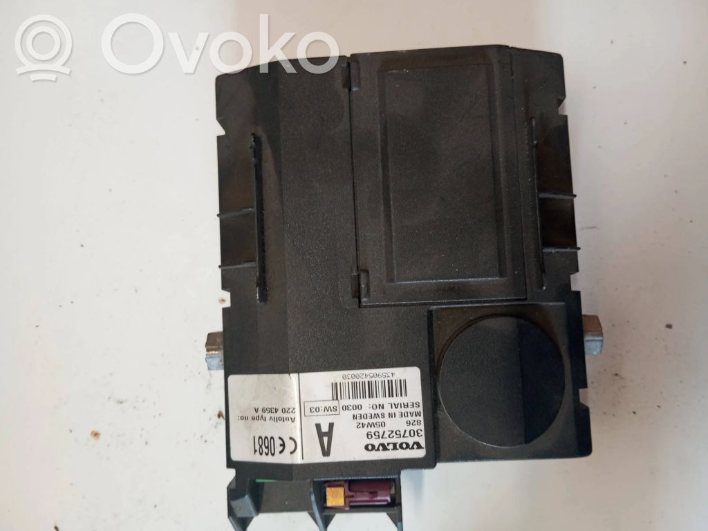 Volvo XC90 Head unit multimedia control 