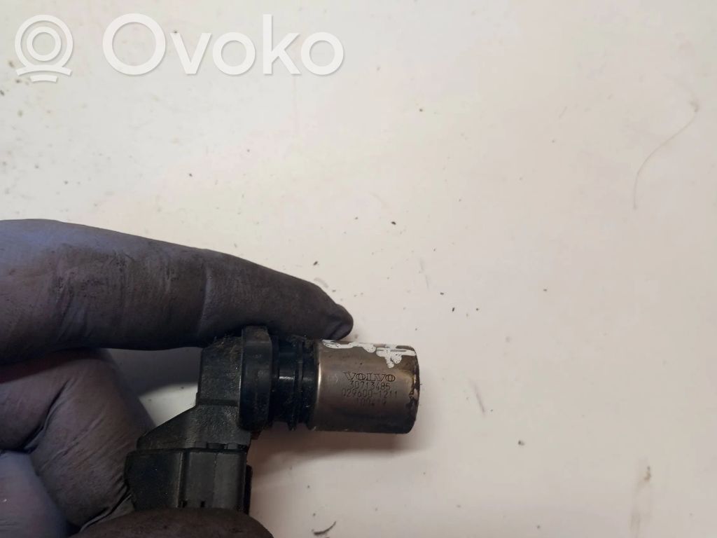 Volvo XC90 Czujnik pozycji wału rozrządu 