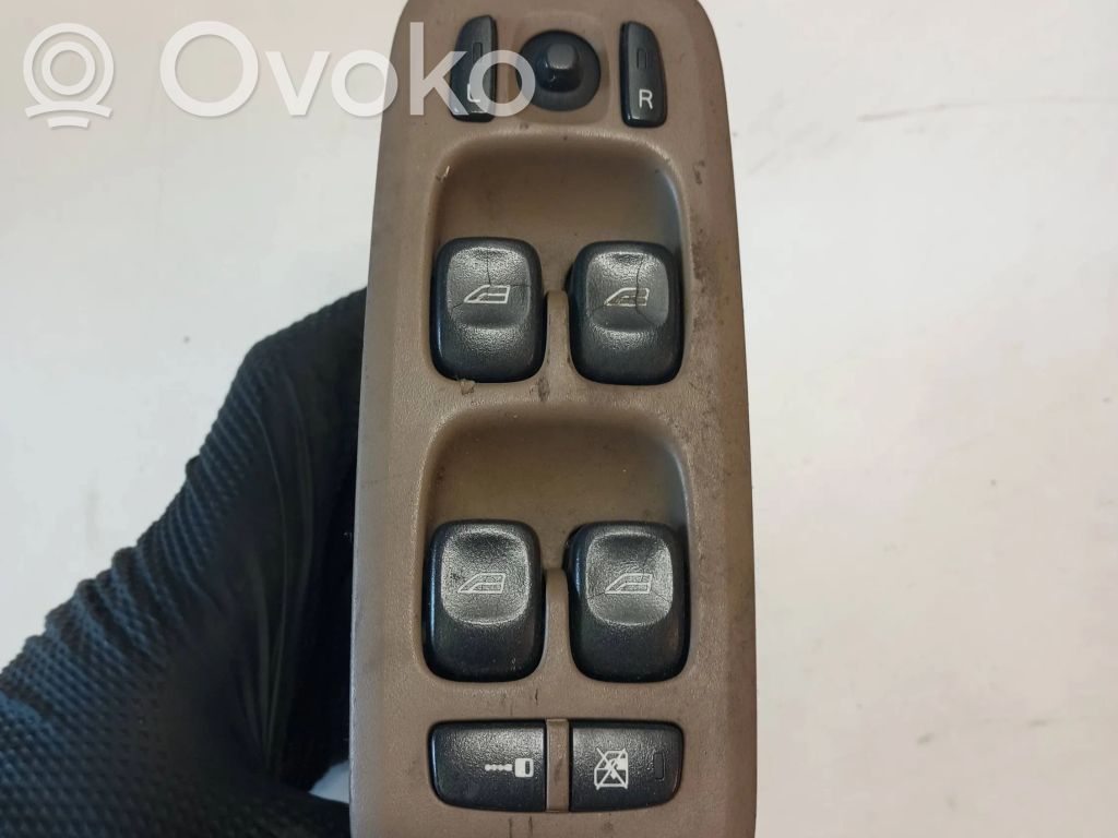 Volvo V70 Electric window control switch 