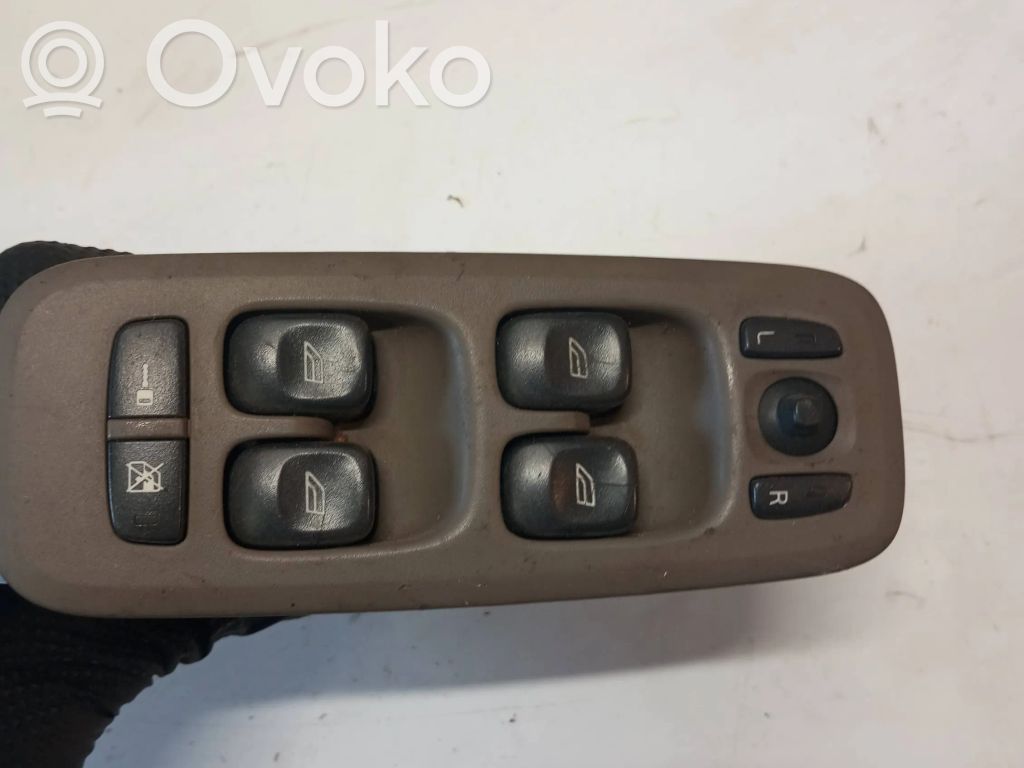 Volvo V70 Electric window control switch 