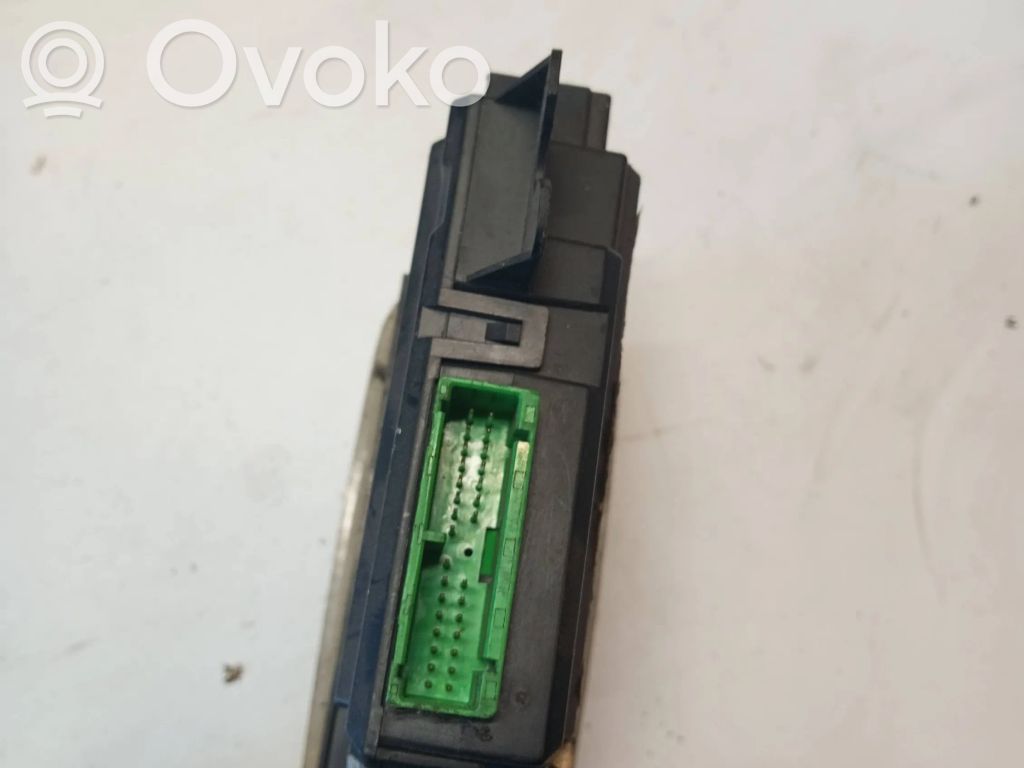 Volvo S60 Electric window control switch 