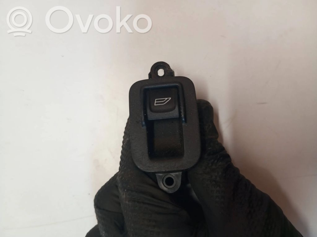 Volvo V50 Electric window control switch 