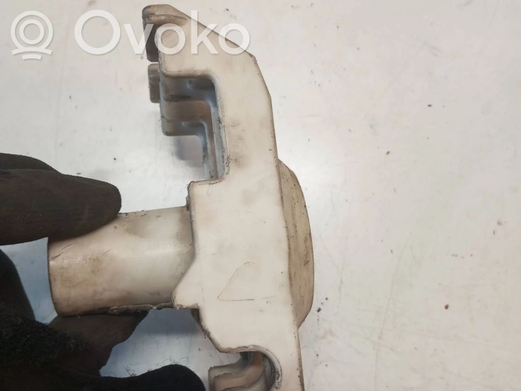 Volvo V70 Atsarginio rato varžtas 
