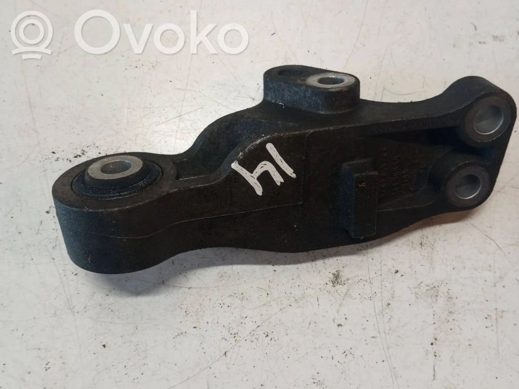 Engine mounting bracket   31359655