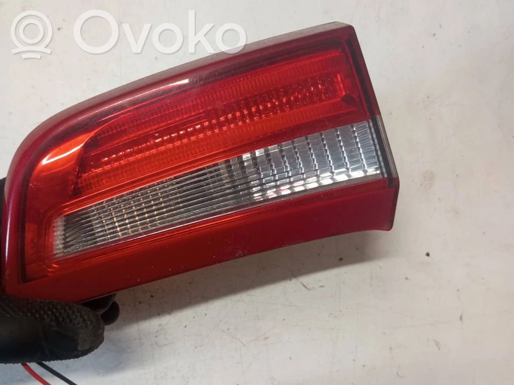 Volvo S60 Takaluukun takavalot 