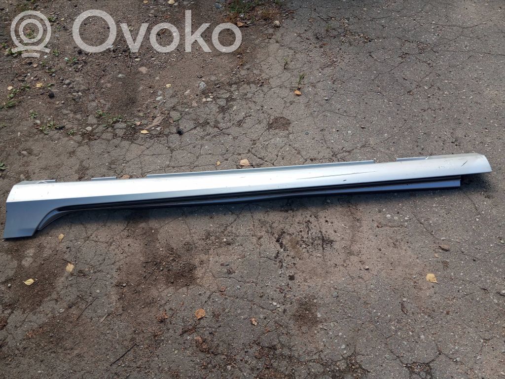 Volvo V60 Slenkstis 