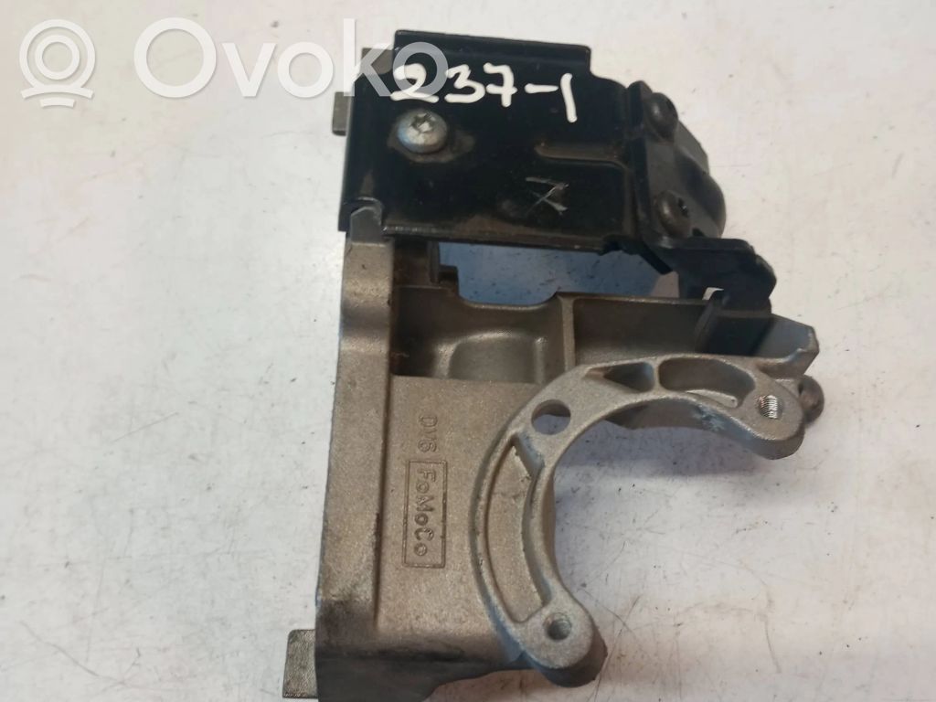 Engine mounting bracket   AV6Q9B470BB