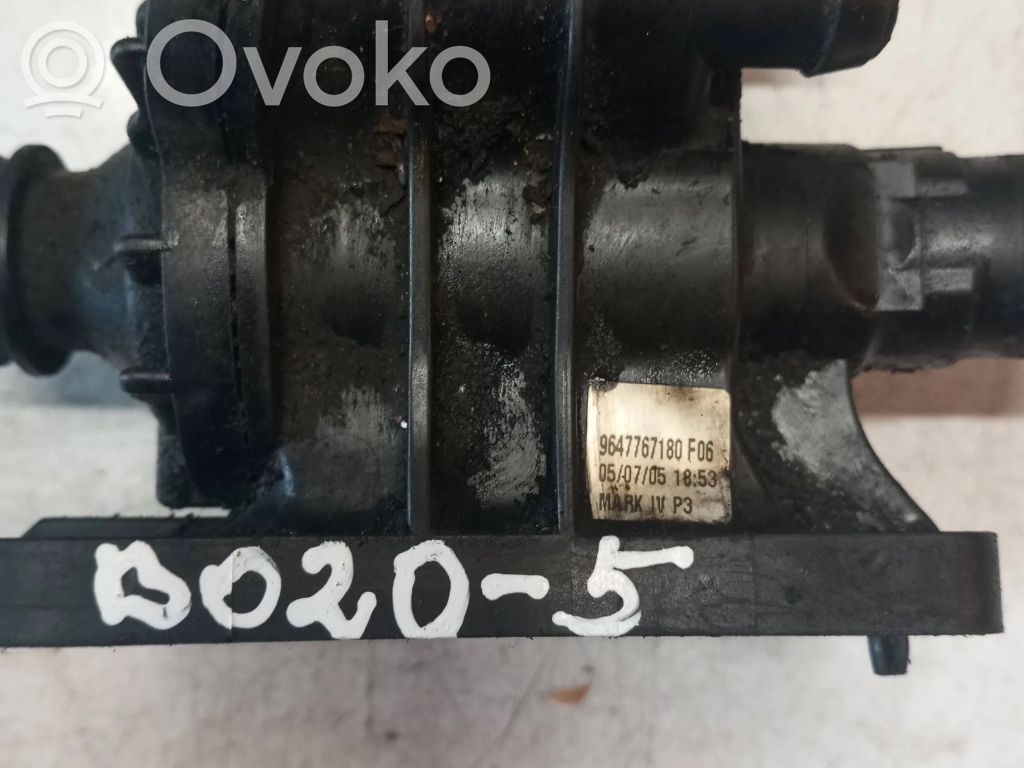Volvo V50 Termostat / Obudowa termostatu 