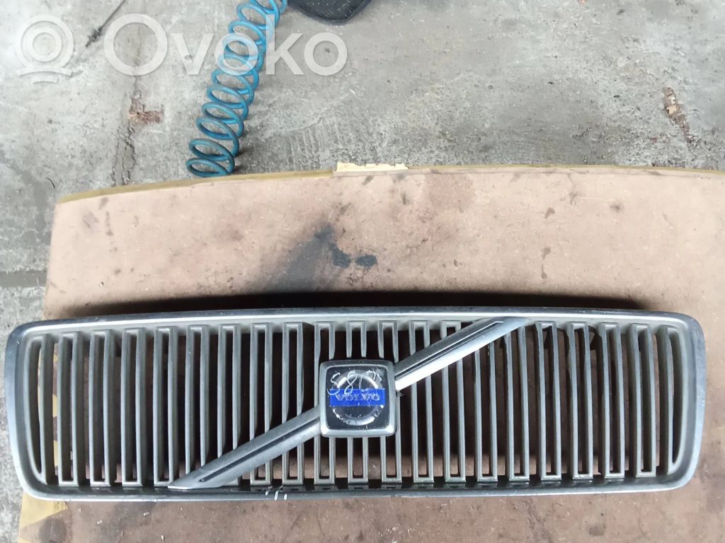 Volvo S80 Front grill 