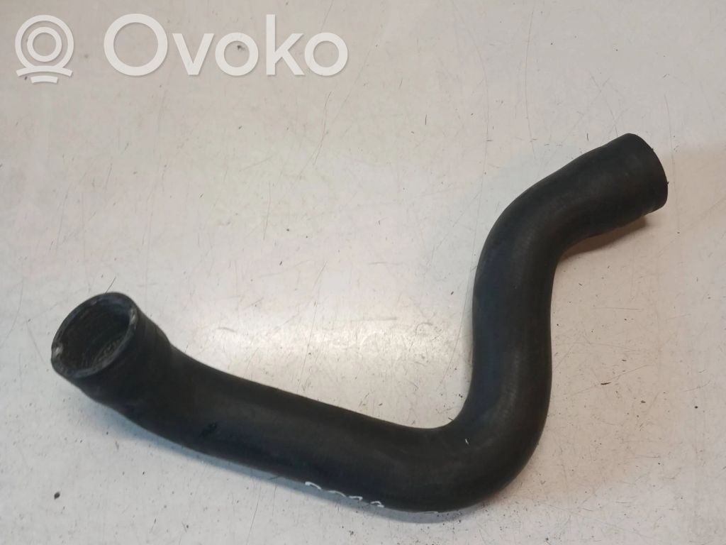 Volvo V70 Engine coolant pipe/hose 