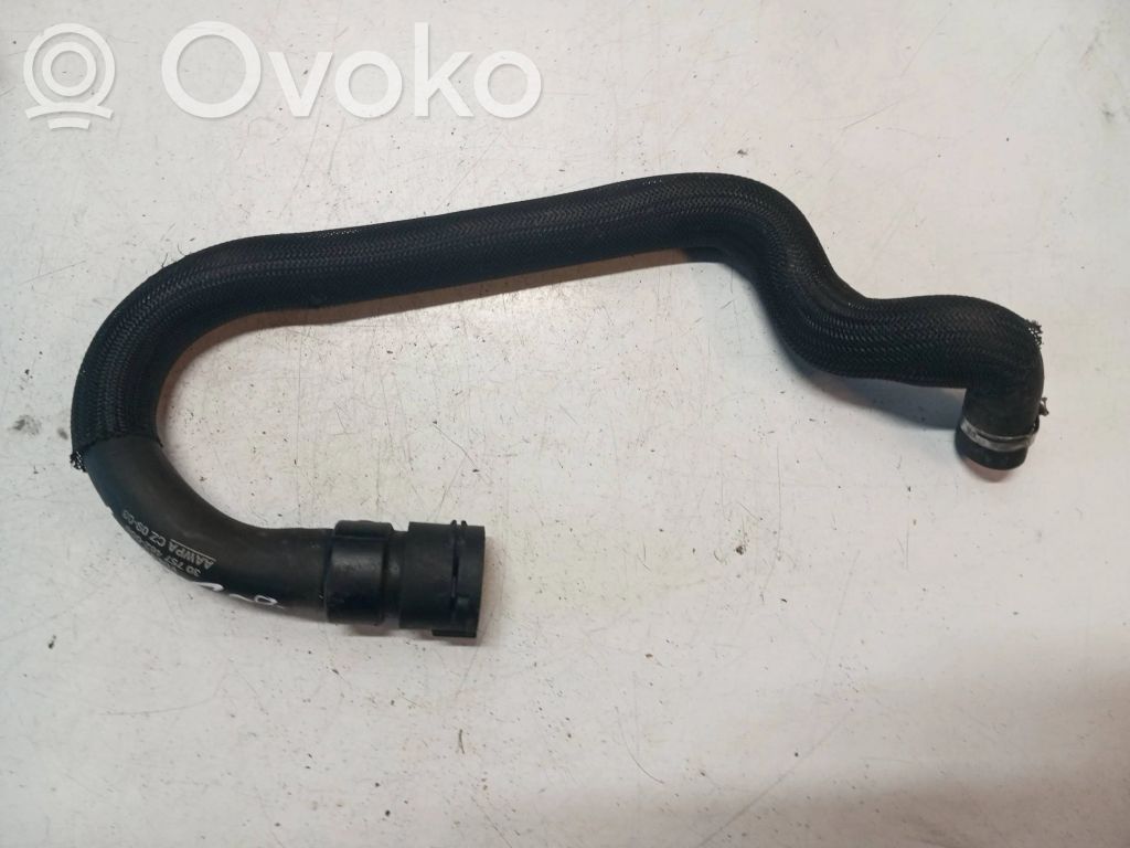 Volvo XC60 Engine coolant pipe/hose 