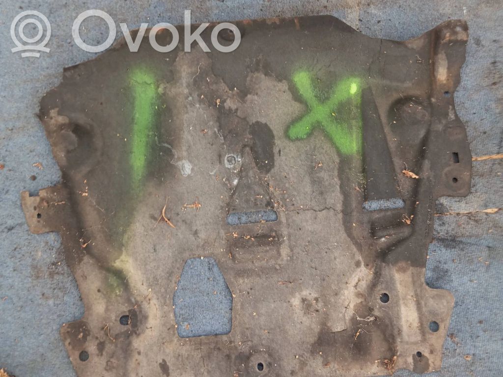 Volvo S60 Engine splash shield/under tray 