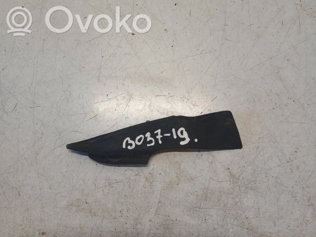 Volvo XC90 Windshield trim 
