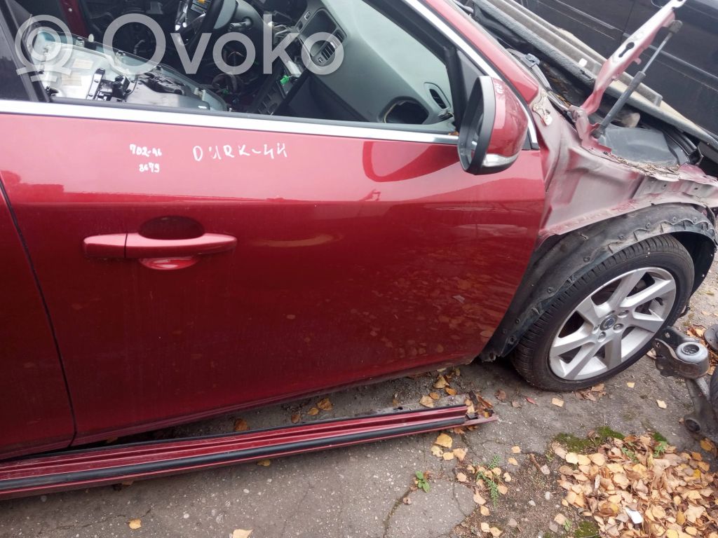 Volvo V60 Priekinės durys 