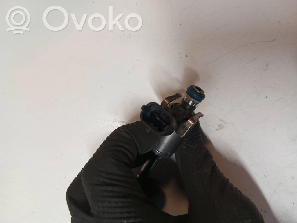 Volvo V50 Inyector de combustible 