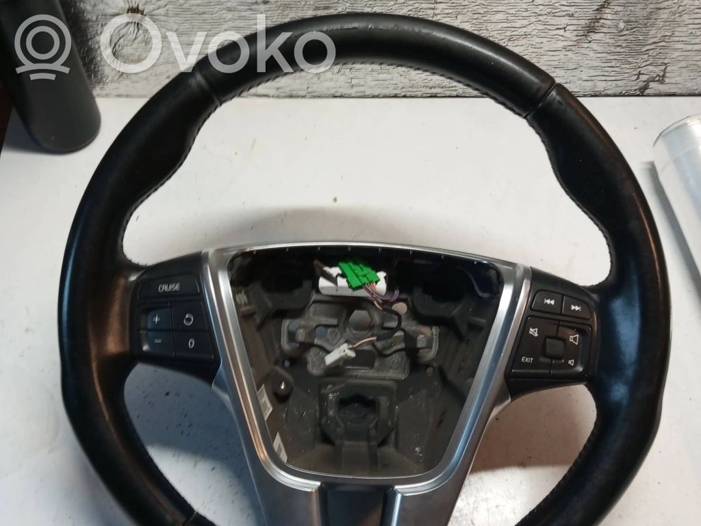 Volvo V40 Stūre 