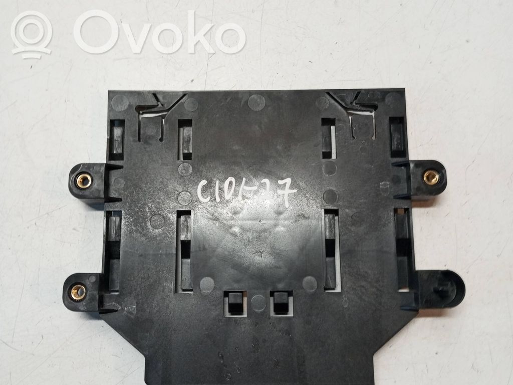 Volvo XC60 Engine control unit holder 