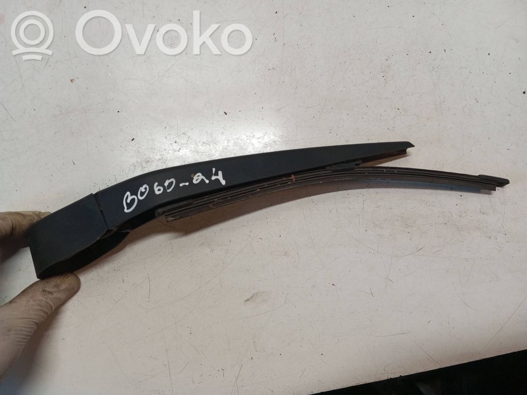Volvo V40 Wischerarm Heckscheibe 