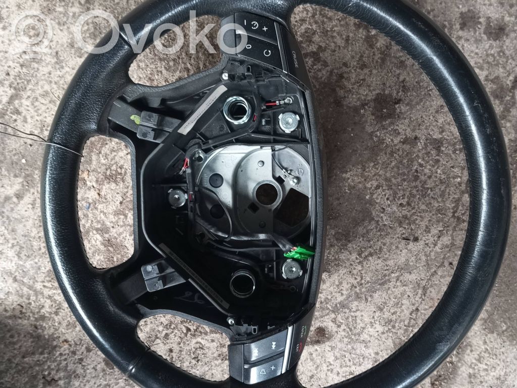 Volvo XC90 Ohjauspyörä 