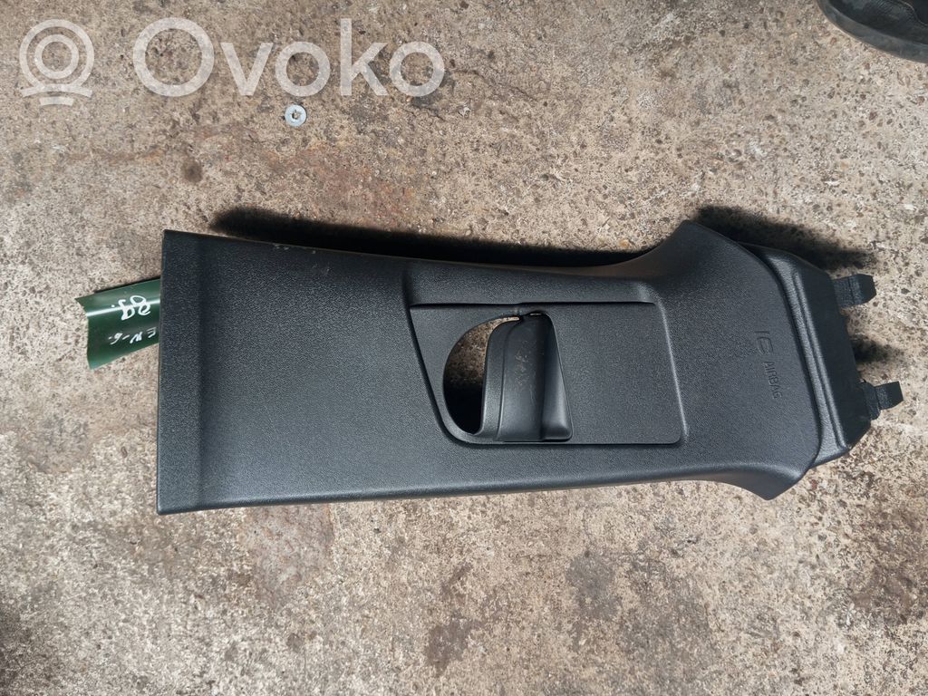 Volvo V40 (B) pillar trim (top) 