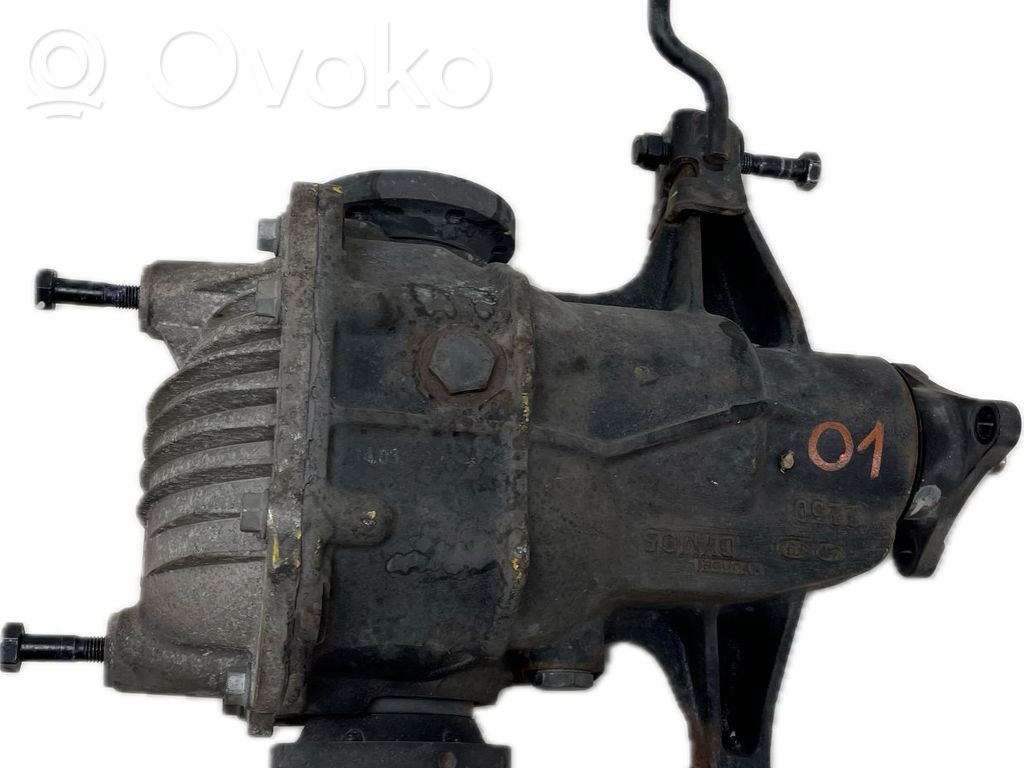 Hyundai Genesis Belka osi tylnej z reduktorem 
