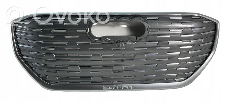 Audi e-tron Etusäleikkö 