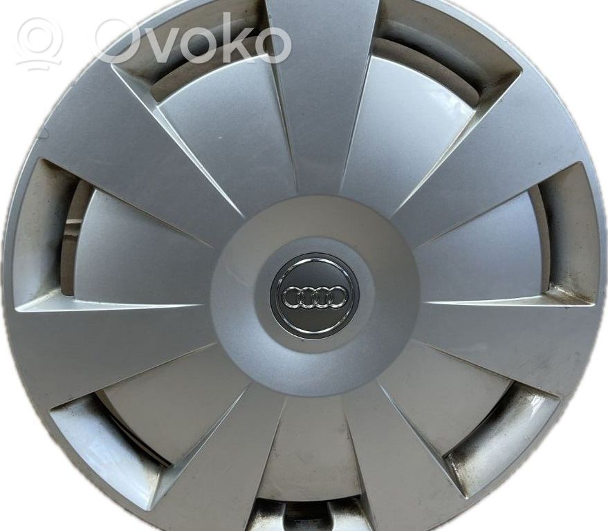 Audi A3 S3 8V R16-pölykapseli 