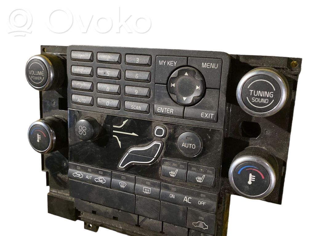 Volvo V70 Climate control unit 