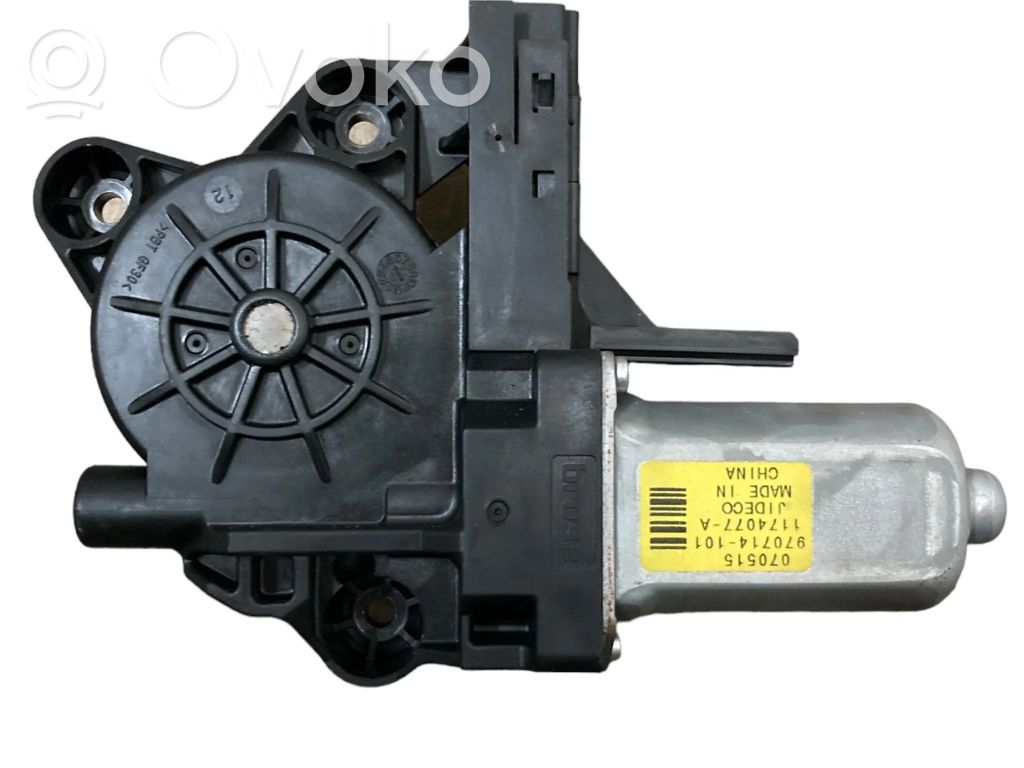 Volvo V70 Silnik regulatora szyby drzwi przednich 