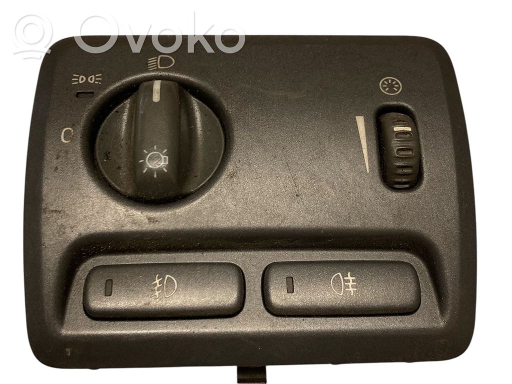 Volvo XC70 Light switch 