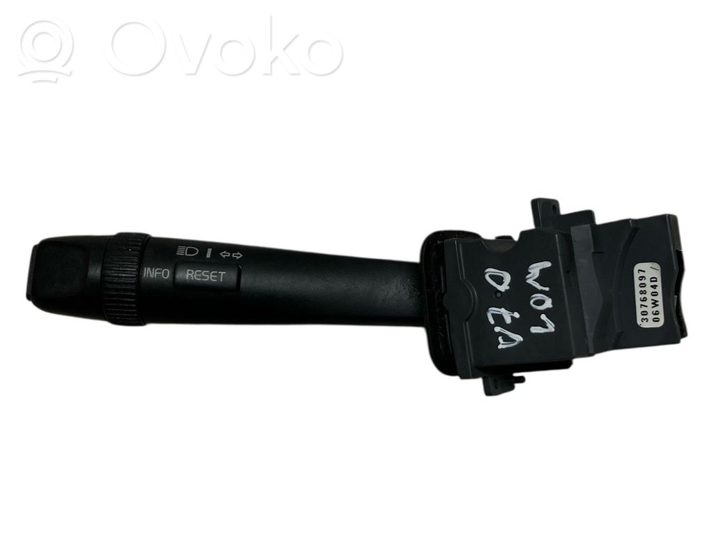 Volvo V70 Leva/interruttore dell’indicatore di direzione e tergicristallo 