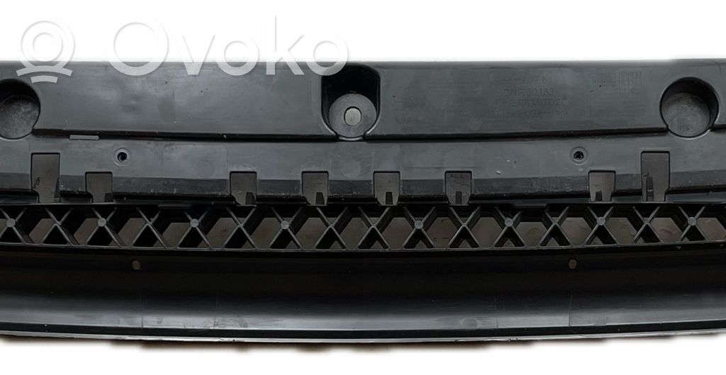 Front bumper   85H807611