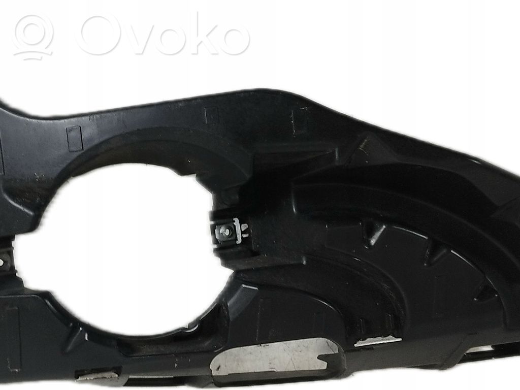 Front bumper   8038063