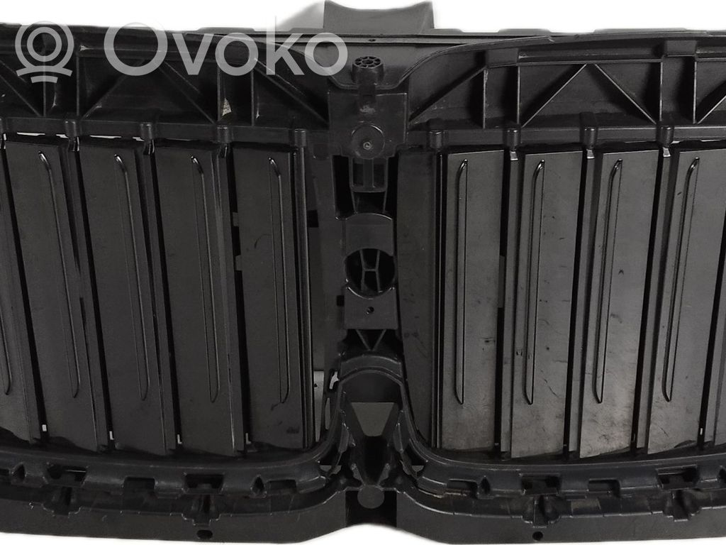 BMW X7 G07 Prowadnica powietrza intercoolera 