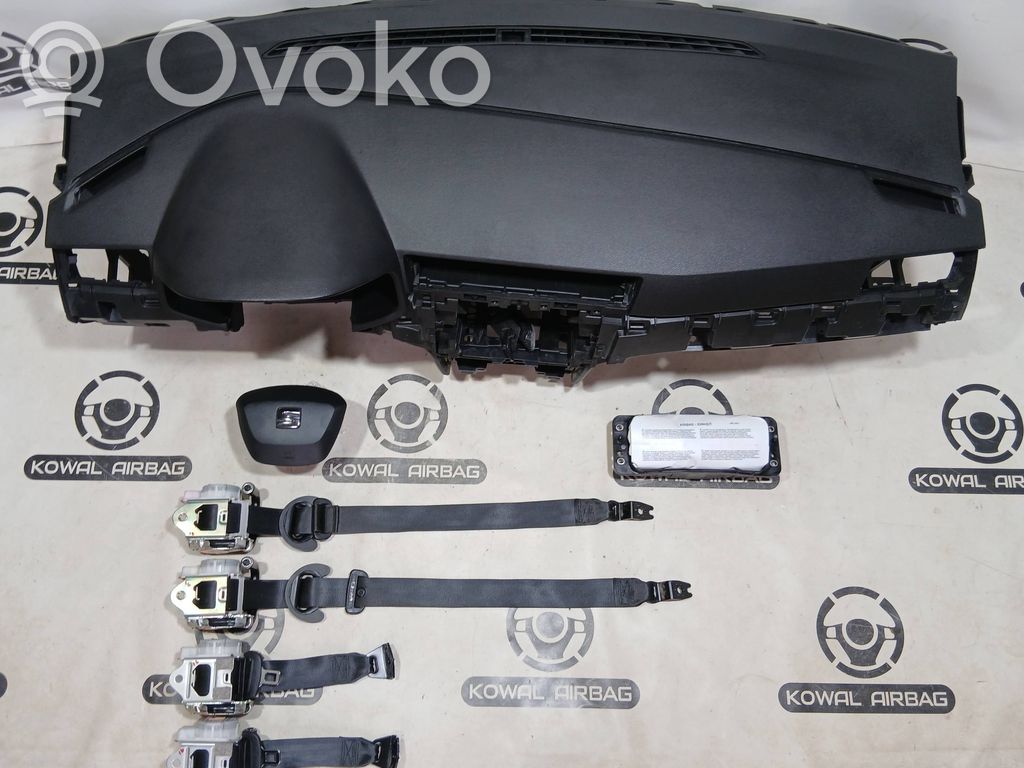 Seat Arona Deska rozdzielcza 