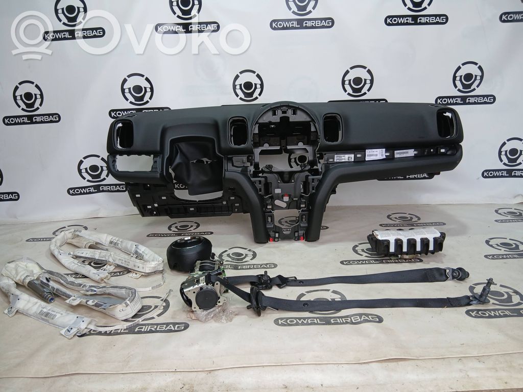 Mini Cooper Countryman F60 Bord 