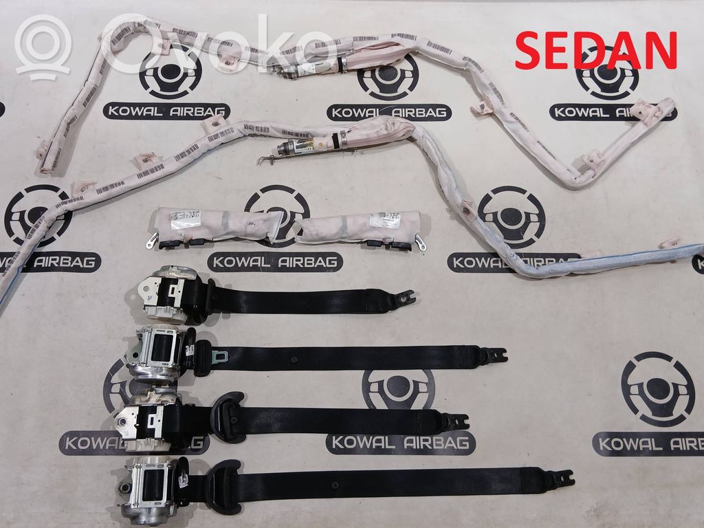 Skoda Octavia Mk4 Pas bezpieczeństwa fotela tylnego 