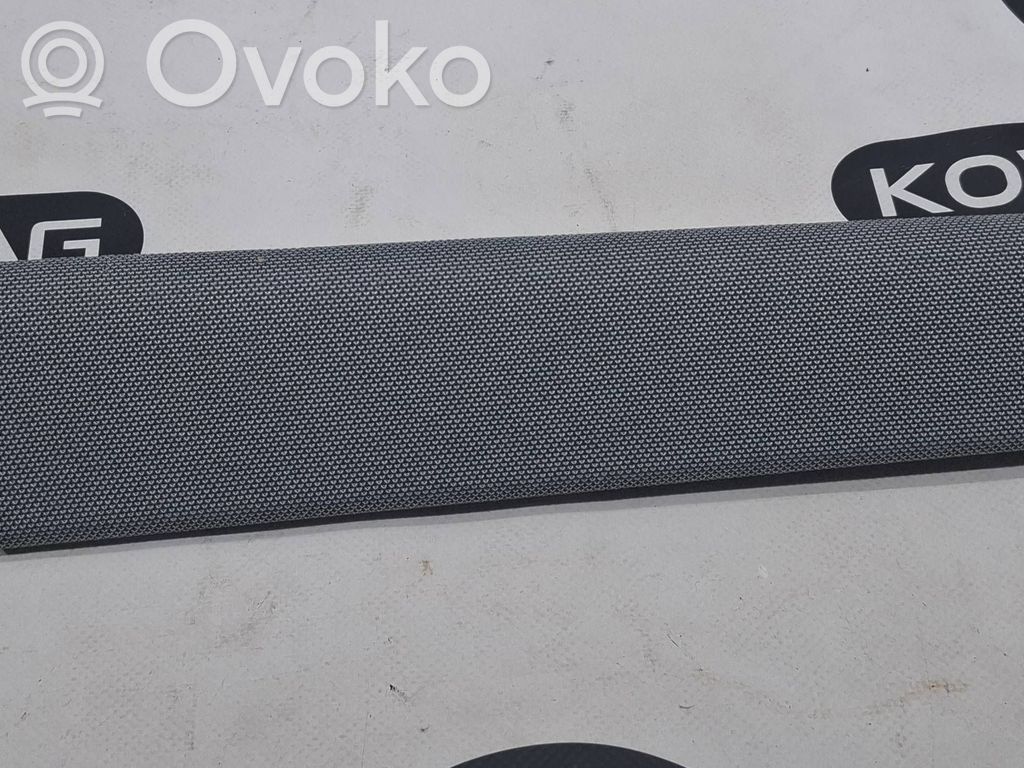 Polestar 2 Kojelaudan hansikaslokeron lista 