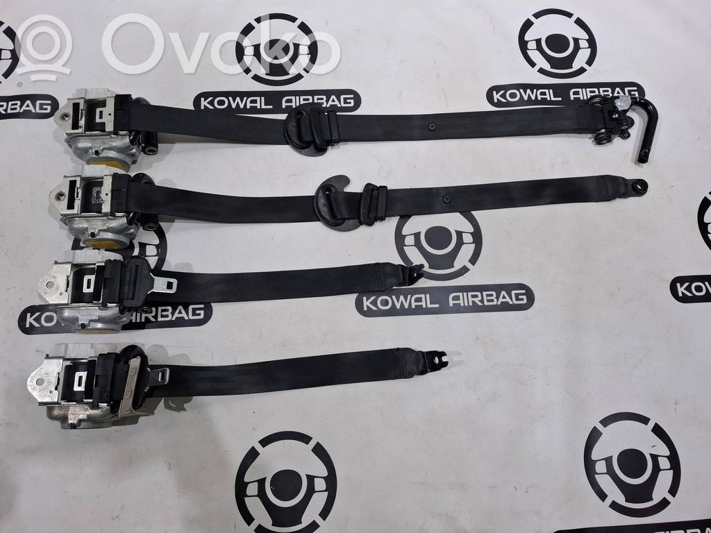 Turvavöiden sarja   J9C3611B08AE8PVJ,J9C3611B09BE8PVJ,J9C3611B68AC8PVJ