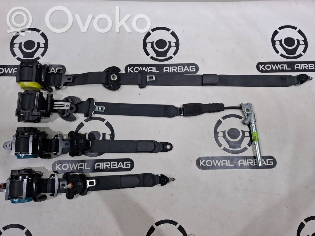 KIA Sorento IV Pas bezpieczeństwa fotela tylnego 