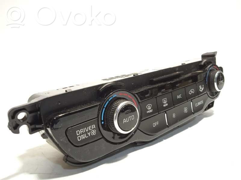 KIA Niro Climate control unit 